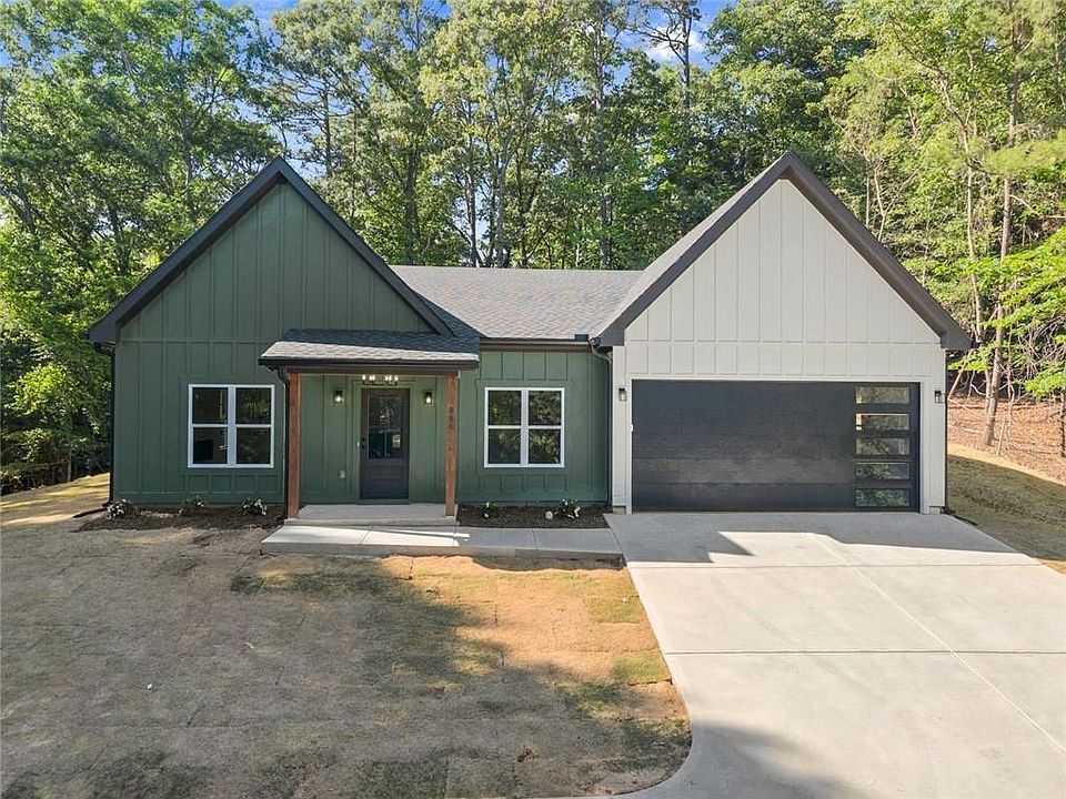 1st image of 384 Oakland Dr