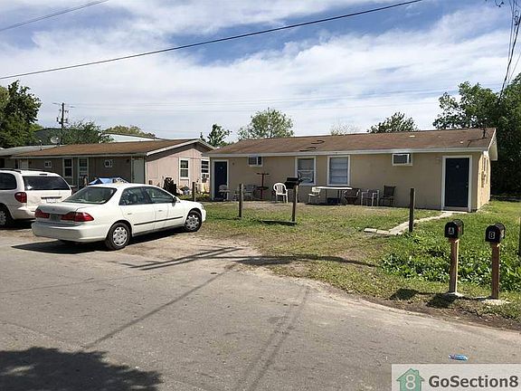 2nd image of 2809 Anthony Dr APT A