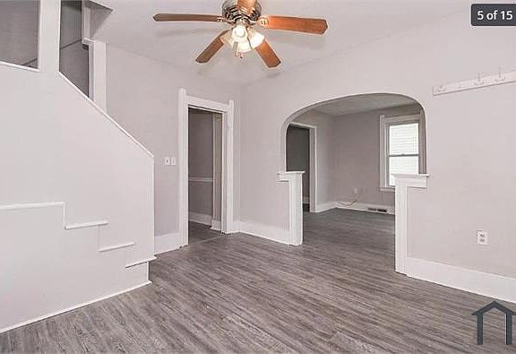 3rd image of 1034 W 19th St