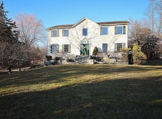 36 White Oak Cir, Wingdale, NY 12594