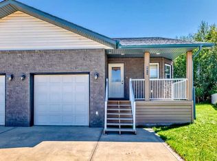 5517 NW 52 Avenue Close, Innisfail, AB T4G0A1