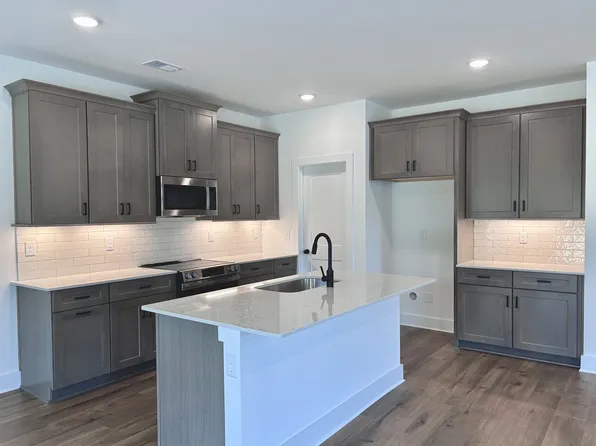 505 Canal Cir W Lot 41, Nashville, TN 37214