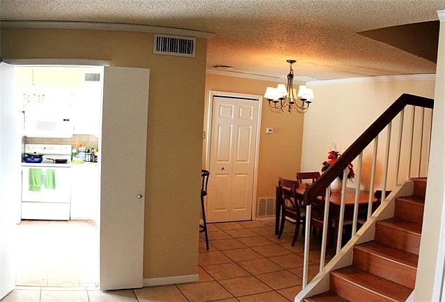 1st image of 839 Dublin Dr #3