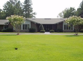 3500 Lakeview Trl, Kinston, NC 28504