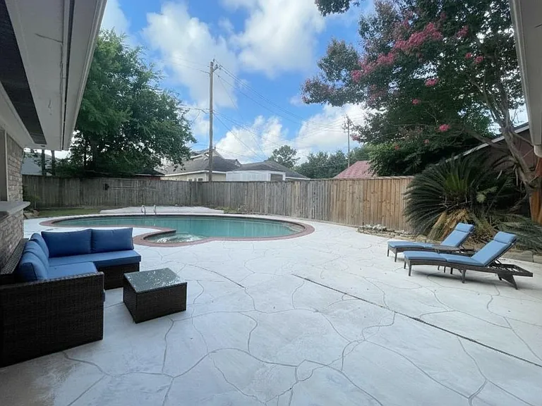 9655 Meadowcroft Dr — Photo 23