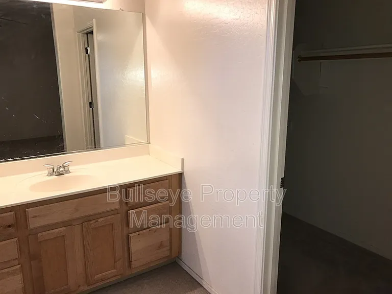 4541 E Willet St — Photo 16
