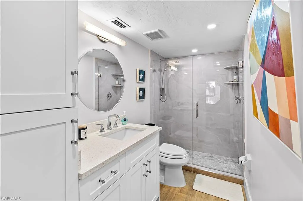 377 Vanderbilt Beach Rd — Photo 3