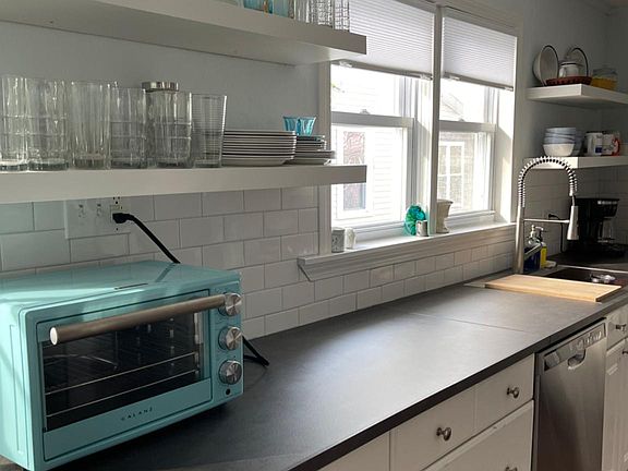 Other view of kitchen