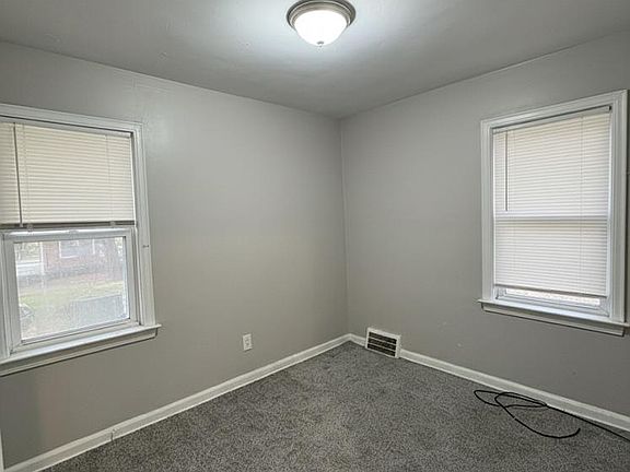3rd image of 7335 Ashton Ave