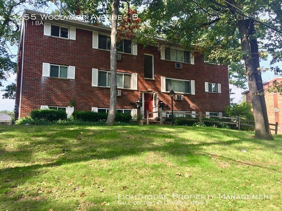 1st image of 3255 Woodward Ave SW APT B
