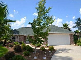 104 Golf Course Dr, Crestview, FL 32536