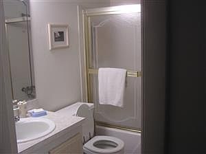 4th image of 2421 8th St Unit 20