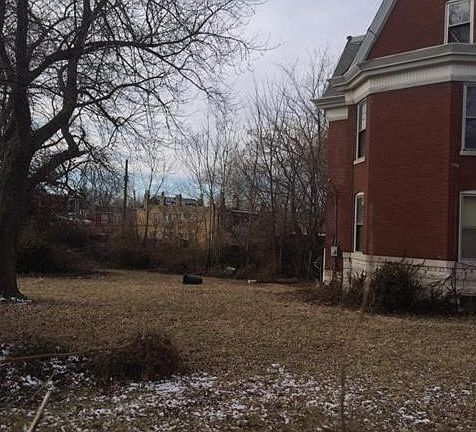 3rd image of 5606 Chamberlain Ave