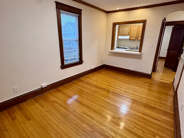 407 Spring St APT 3, Albany, NY 12203