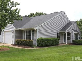 100 Duchess Ln, Chapel Hill, NC 27517