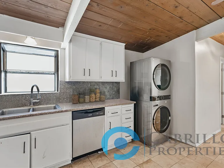 5063 Chaparral Way — Photo 5