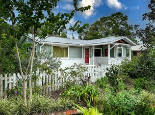 121 Avenue D, Apalachicola, FL 32320