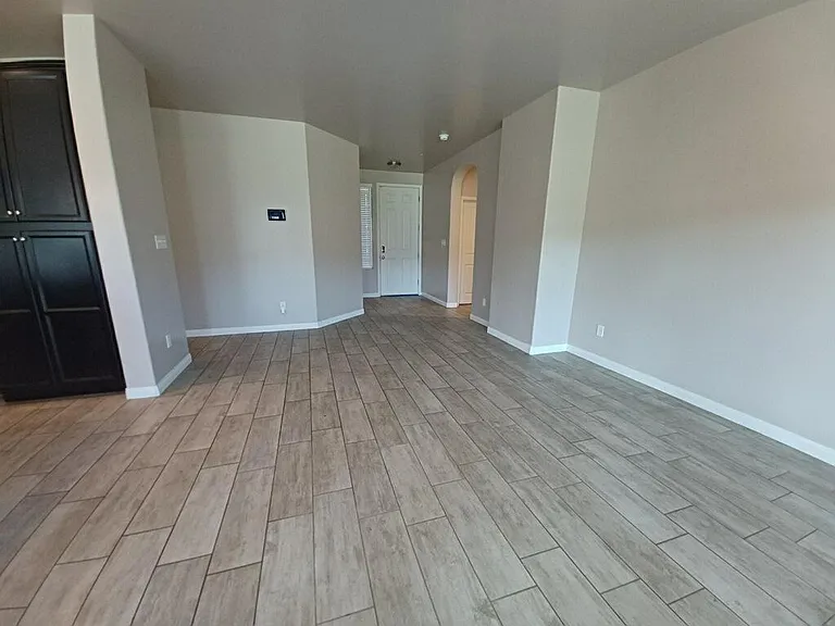1917 Winesap Ct — Photo 8