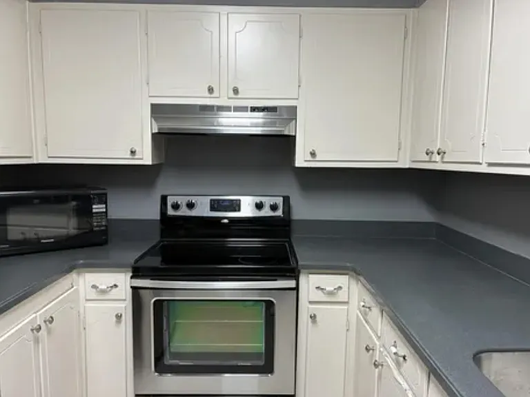 2122 Montreat Cir #2122 — Photo 6
