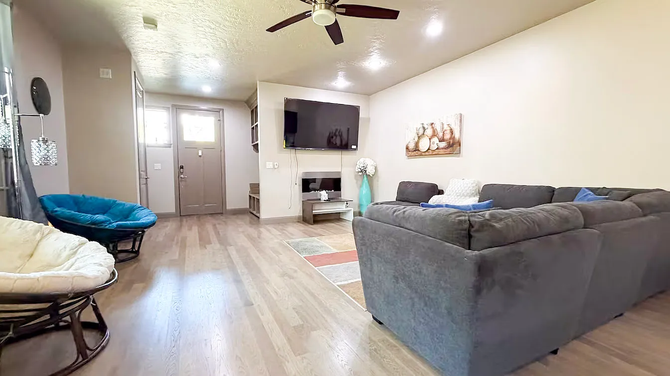 8046 South Snow Bird Avenue - 1 — Photo 2