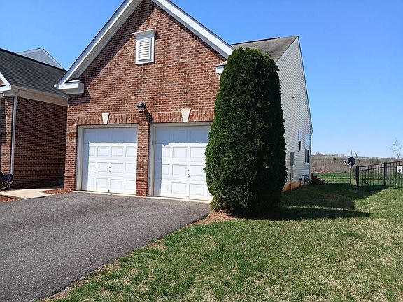 4th image of 2036 Chesterfield Rd