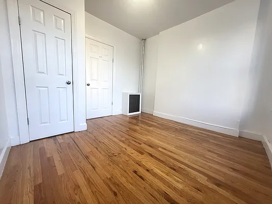 Rented by Douglas Elliman | media 13