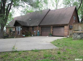 322 Willards Ferry Rd, Jonesboro, IL 62952