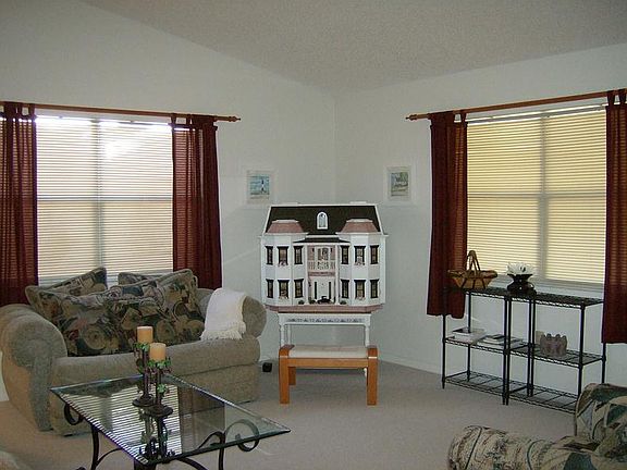 4th image of 1628 New Abbey Ave
