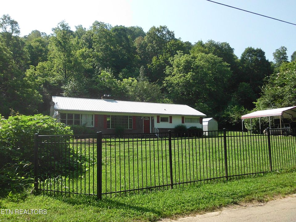 1st image of 115 Willowbrook Dr