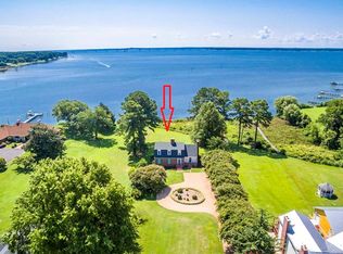 3988 Weems Rd, Weems, VA 22576