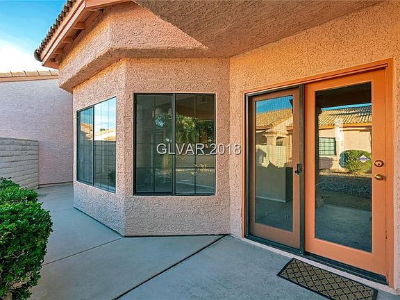 3rd image of 617 Cervantes Dr