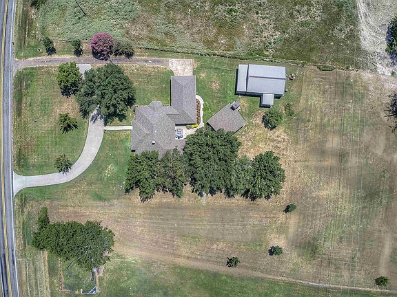 2nd image of 678 Farm Road 2297