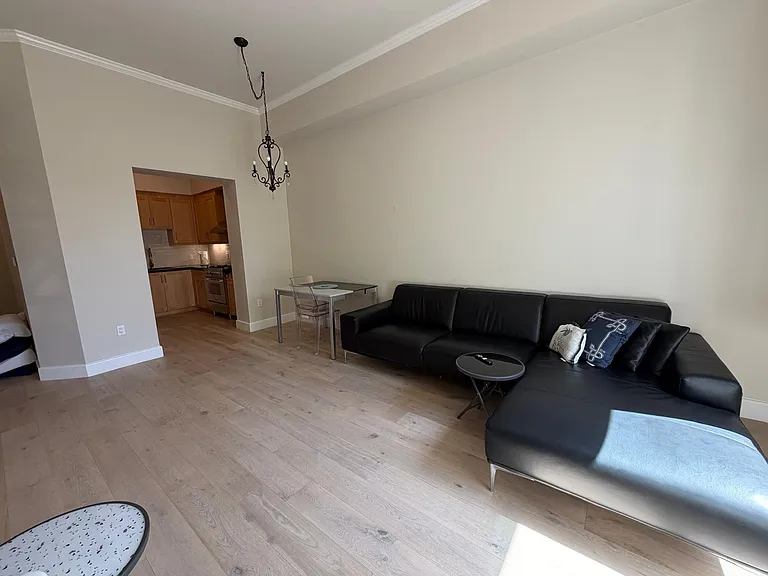 1001 Laurel St #103 — Photo 17