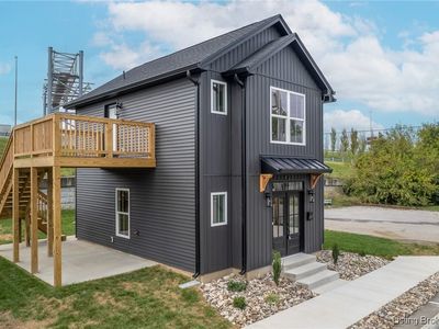 423 W Maple Street, Jeffersonville, IN, 47130