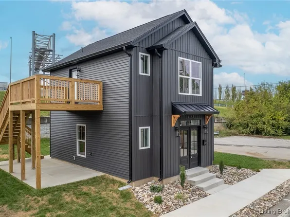 423 W Maple Street, Jeffersonville, IN 47130