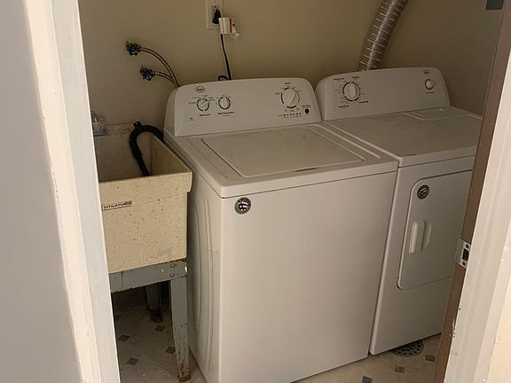 5th image of 1141 Dohrman St APT 4