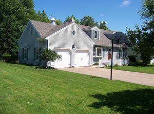 8671 Maplecrest Dr, Mc Kean, PA 16426