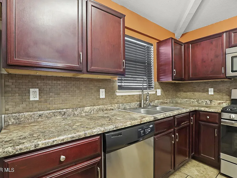14438 Miguel Terrazas Dr — Photo 16