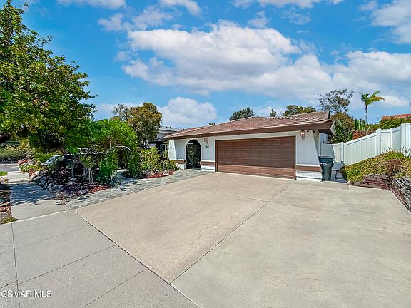 2nd image of 360 N Greenmeadow Ave