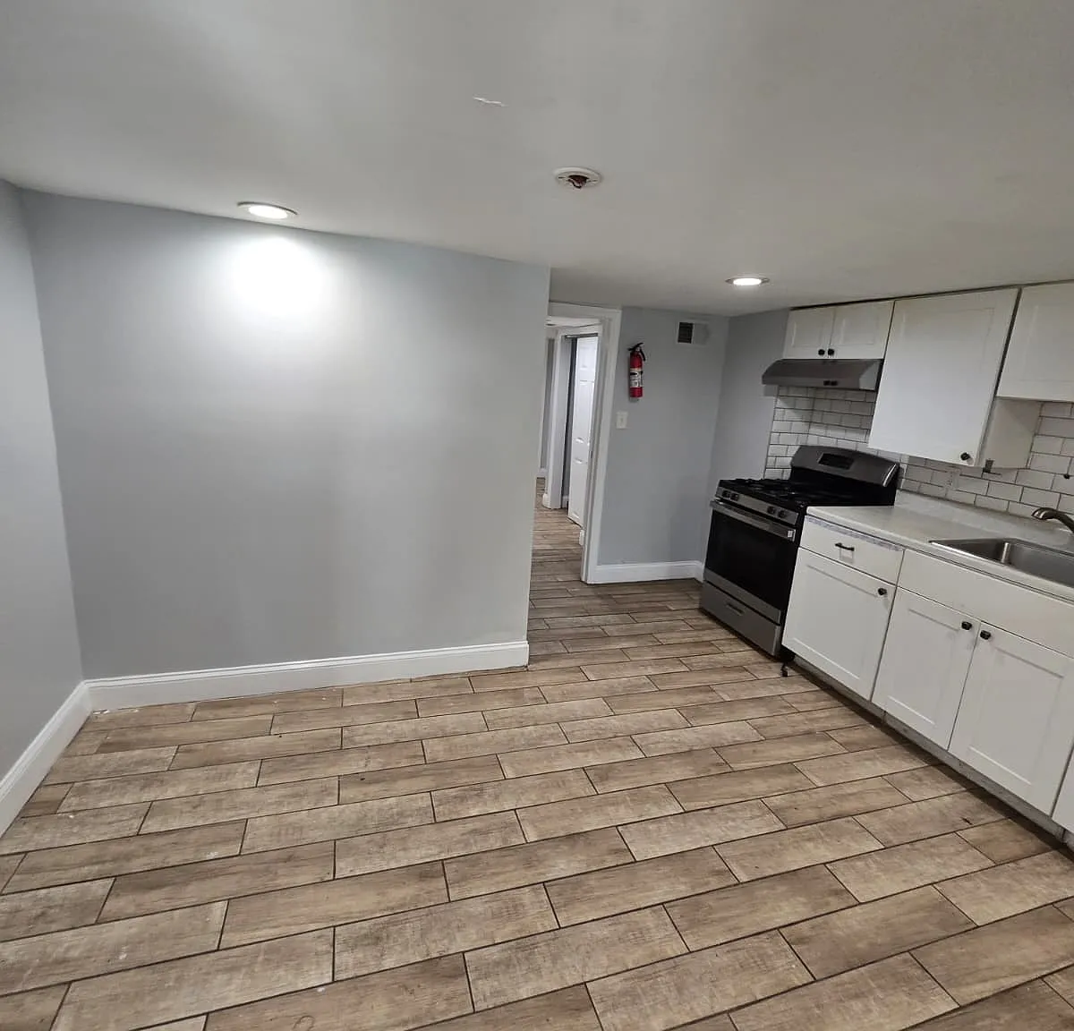 1 bed, $1,950 — Photo 2