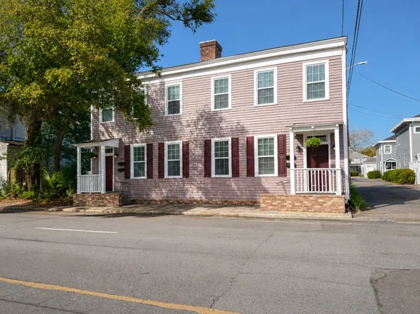 1511 Whitaker St #B, Savannah, GA 31401