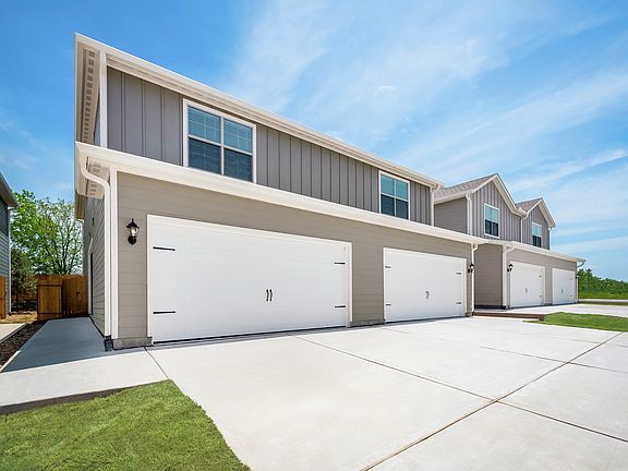 Located only minutes from McKinney, this new-construction home offers a spacious layout.