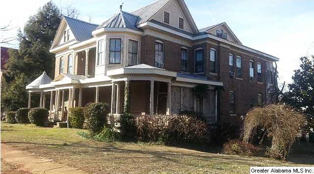 2nd image of 206 Coffee St E