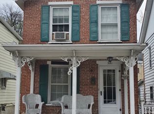 321 Franklin St, Galena, IL 61036