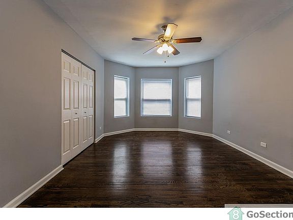 4th image of 7527 S Kingston Ave #2E
