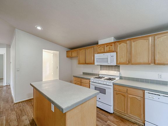 2nd image of 7060 Shasta Forest Dr