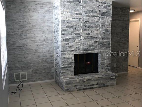 5th image of 1902 Derbywood Dr