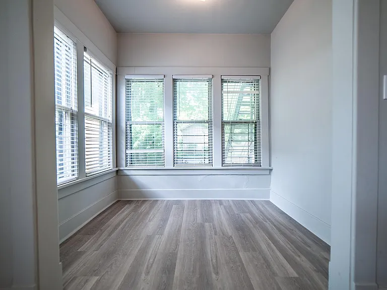 35 S Rembert St — Photo 22