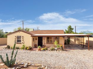 25 N Columbus Blvd, Tucson, AZ 85711