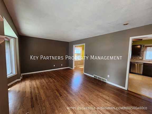 2nd image of 10710 W 91st Ter